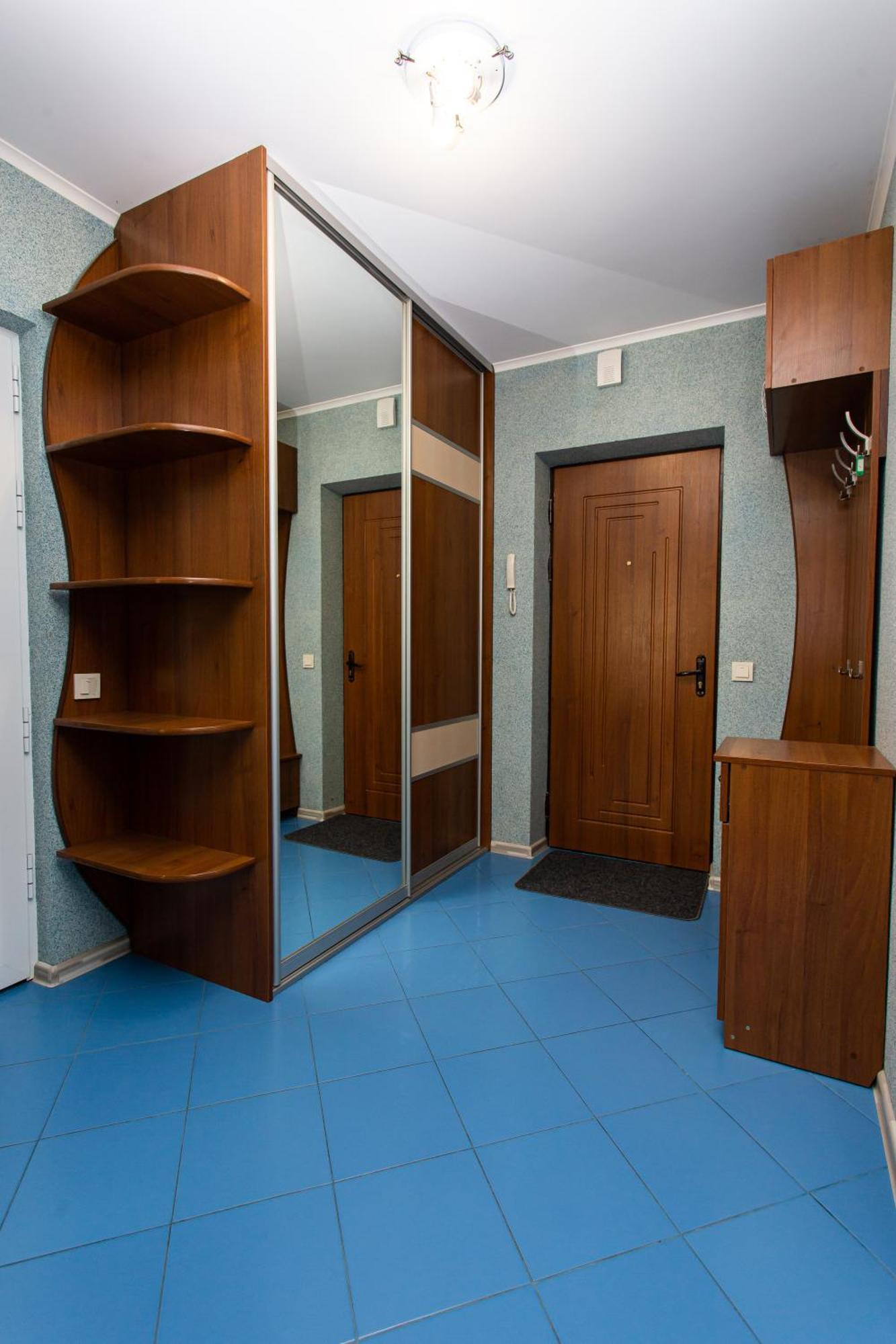Центр. Вул. Родини Барвінських Ternopil Luaran gambar